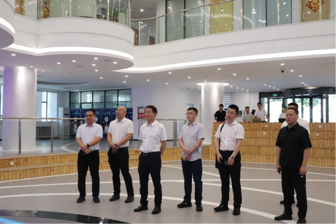 省尊龙凯时集团：“四个导向” 推动调查研究提质增效